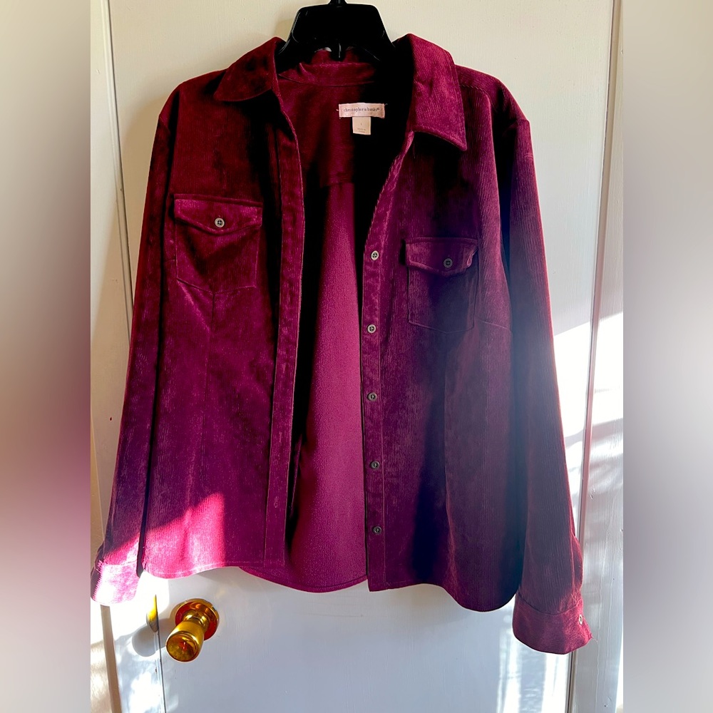 EUC Christopher Banks burgundy fine cord corduroy button up shirt size L